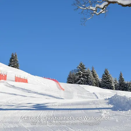 In-ski Out - Gaestehaeuser - Wallegghof Christianhof Vandrerhjem Saalbach-Hinterglemm